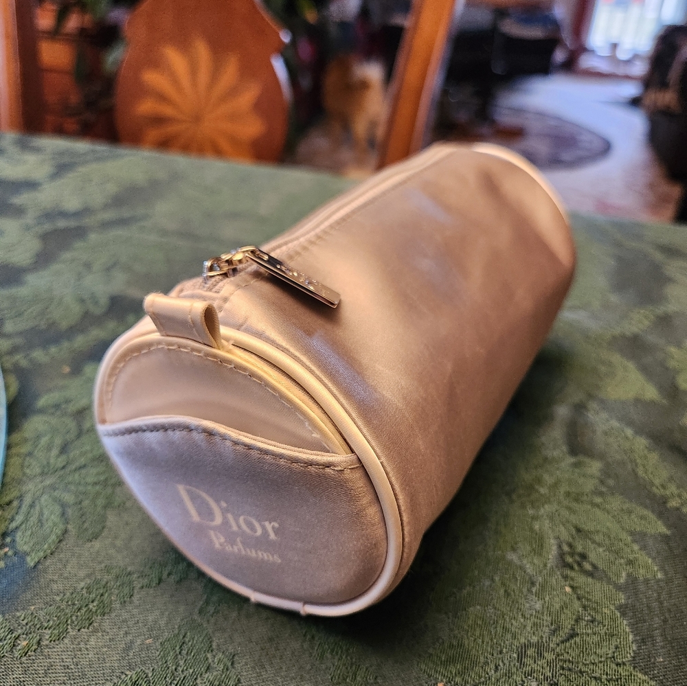 DIOR PARFUMES/MIRROR GUC PAPILLION